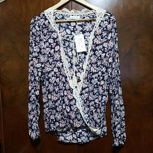 Grace and Lace Calla Crossover Top Large